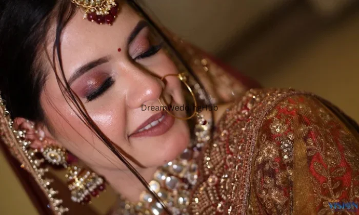 Neha Kansal Makeovers Best bridal makeup artist